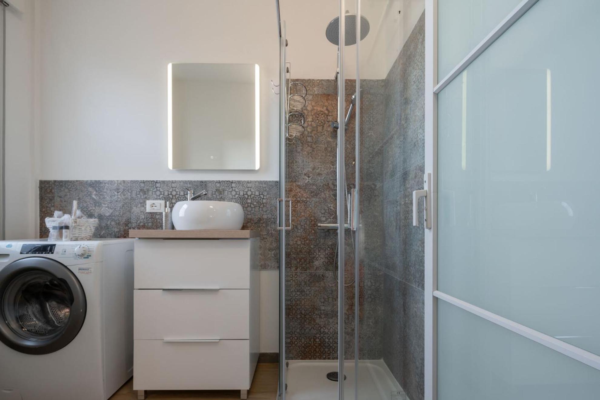 Alexa's - Elegance E Comfort For Venezia